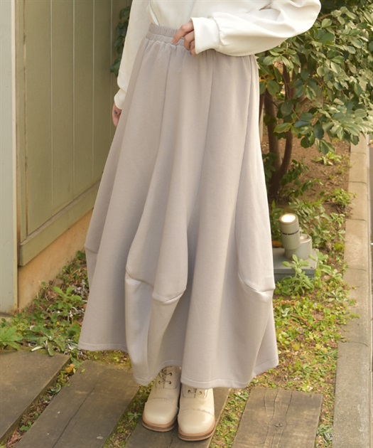 ダンボールカットスカート