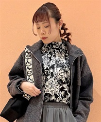 花柄プルオーバー(黒-F)