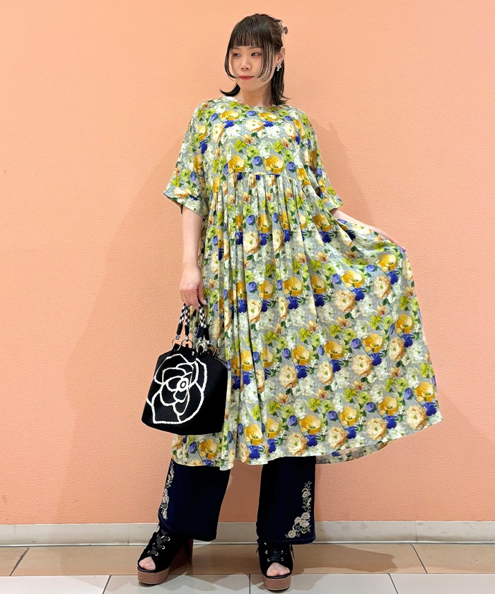 花柄ギャザー切替ワンピース | axes femme 公式オンラインショップ