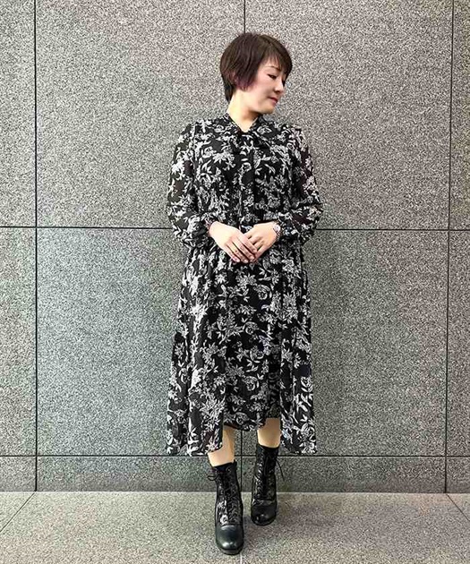 ボウタイシャーリング花柄ワンピース | outlet | axes femme