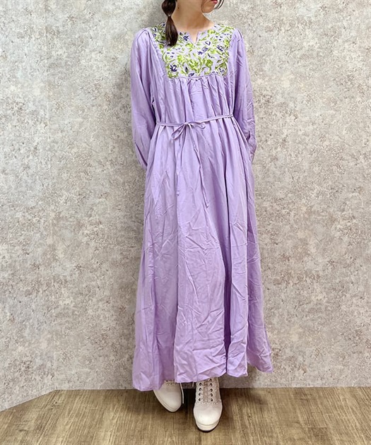 刺繍モチーフマキシワンピース | 衣料 | axes femme online shop