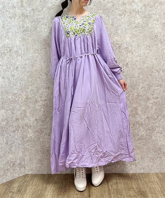 刺繍モチーフマキシワンピース【2点10%OFF対象商品】