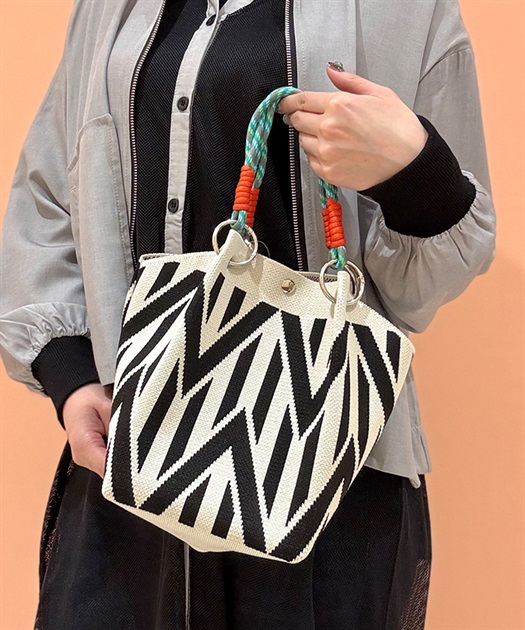 総柄ニットトートバッグ