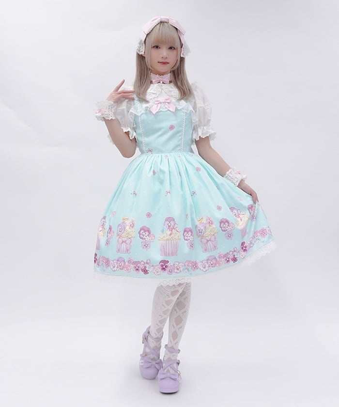 Chalmiere シャルミエール パンジーカップケーキ柄ジャンパースカート パンジーカップケーキ柄ジャンパースカート | Chalmiere | axes femme