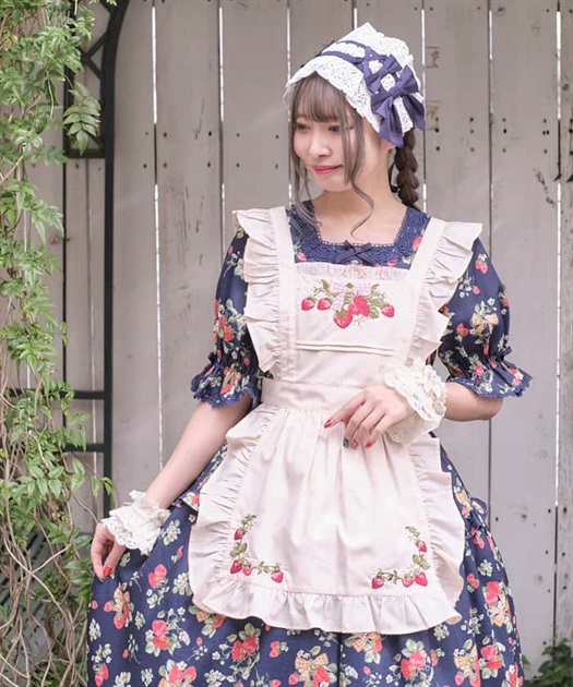 クラシックベリー刺繍エプロン | kawaii | axes femme online shop クラシックベリー刺繍エプロン | kawaii | axes femme online shop