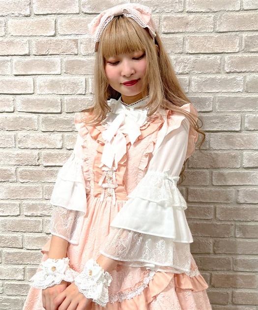 3段フリル姫袖ブラウス | レディース服・レディース 3段フリル姫袖ブラウス | レディース服・レディース