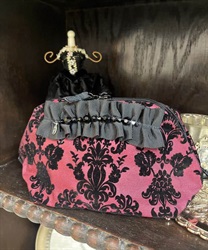 アラベスクプリントワイヤーポーチ(ワイン-F)