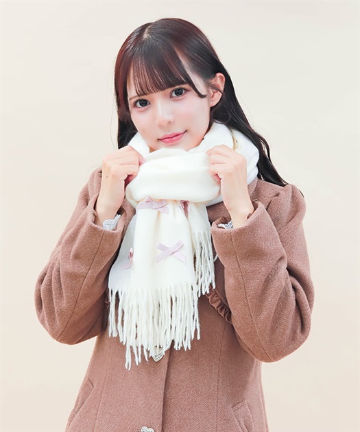 雪の結晶刺繍ストール | axes femme | axes femme online shop 雪の結晶刺繍ストール | axes femme | axes femme online shop