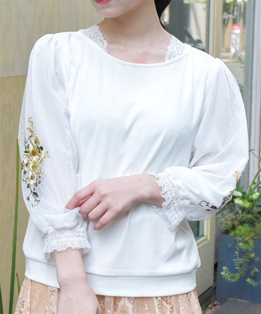 チュール×フラワー刺繍プルオーバー | レディース服・レディース チュール×フラワー刺繍プルオーバー | レディース服・レディース