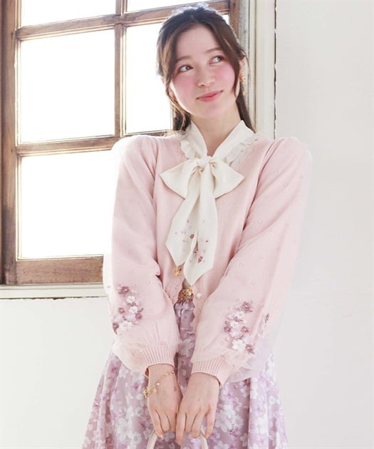 サクラ刺繍チュール袖カーディガン | axes femme | axes femme サクラ刺繍チュール袖カーディガン | axes femme | axes femme