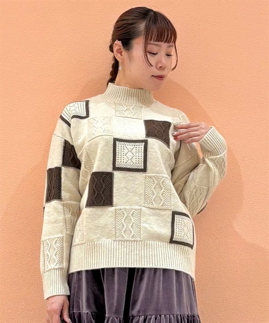 パッチワーク柄ニットプルオーバー