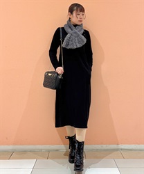 デザインボタン付きニットワンピース(黒-F)