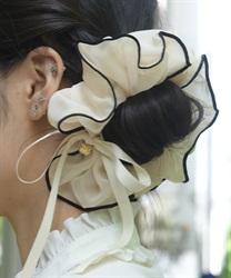 バイカラーフリルシュシュ(生成り-F)