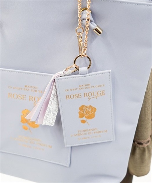 レースチャーム付きパスケース【予約】