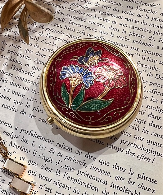 クロワゾネフラワーケース