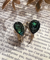 ノーブルグリーンイヤリング(グロス-F)