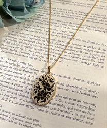 フラワーシルエットネックレス(グロス-F)