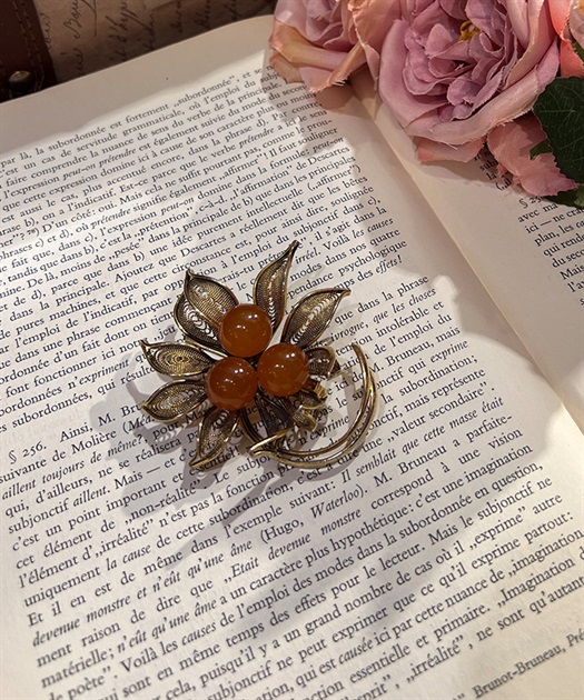 ヴィンテージフラワーブローチ | 雑貨 | axes femme online shop