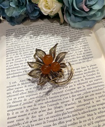 ヴィンテージフラワーブローチ