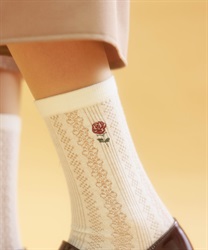 ローズ刺繍透かしソックス(生成り-F)