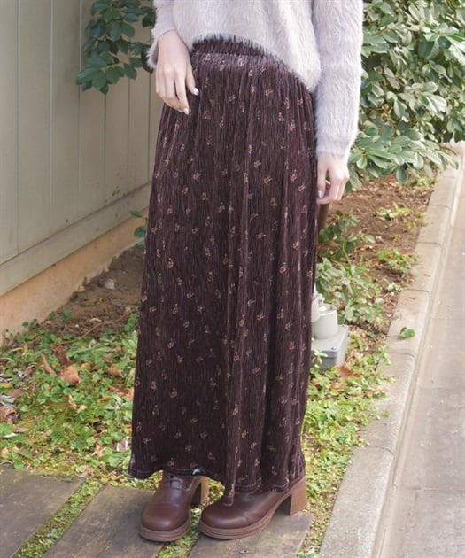 花柄ベロアスカート