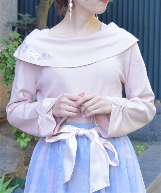 雪桜刺繍オフショル風ニット【期間限定価格】 | axes femme 雪桜刺繍オフショル風ニット【期間限定価格】 | axes femme