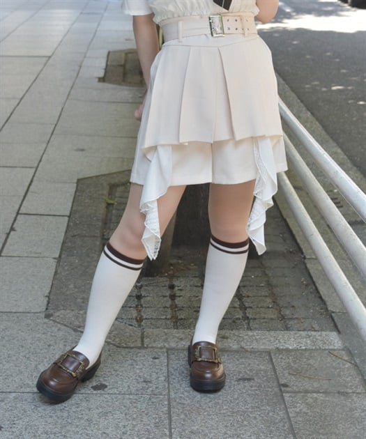 ベルト付きフラシショートパンツ【WEB先行販売】