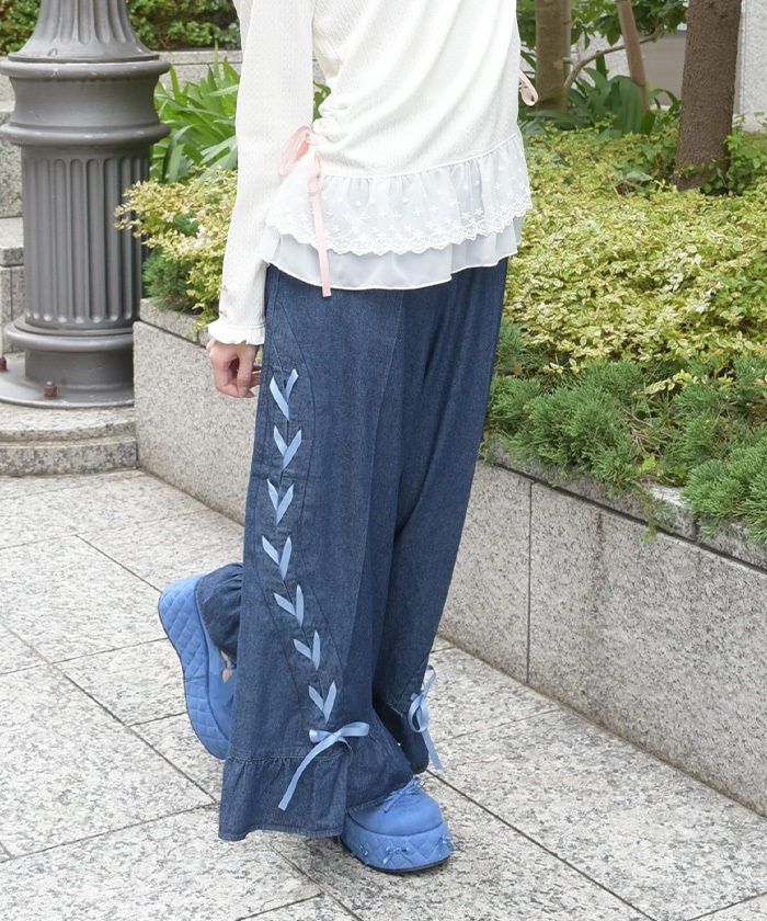レースアップフレアデニムパンツ | POETIQUE | axes femme 公式