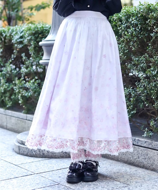 桜レース×桜柄スカート
