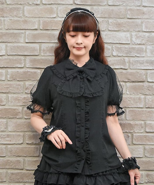 LAPIN AGILE ブラック フリルブラウス LAPIN AGILE ブラック フリルブラウス