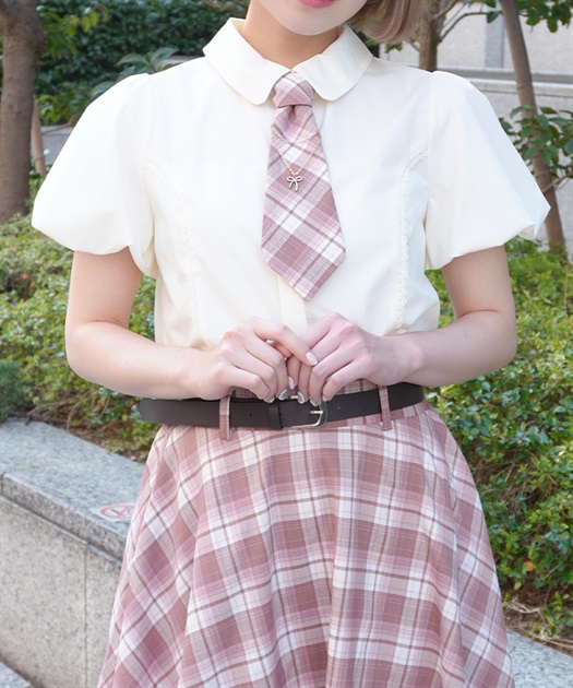 チェーンネクタイ付きブラウス【POE】