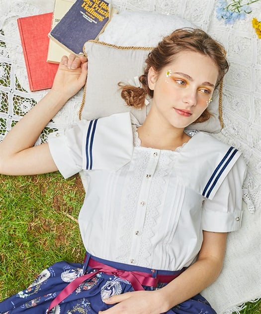 マリン風セーラーカラーブラウス | 衣料 | axes femme online shop マリン風セーラーカラーブラウス | 衣料 | axes femme online shop