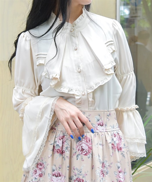 フロントフリル姫袖風ブラウス | outlet | axes femme online shop フロントフリル姫袖風ブラウス | outlet | axes femme online shop