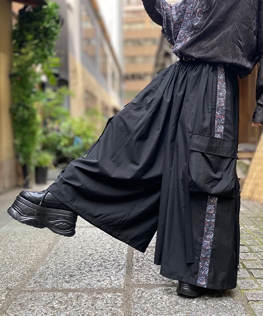 陰陽師サイドライン袴パンツ【WEB限定価格】 | レディース服 陰陽師サイドライン袴パンツ【WEB限定価格】 | レディース服