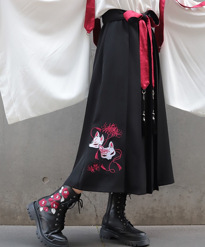 狐面刺繍スカート | REZEN | axes femme 公式オンラインショップ