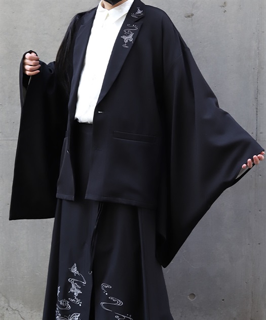 蝶刺繍和袖テーラードジャケット