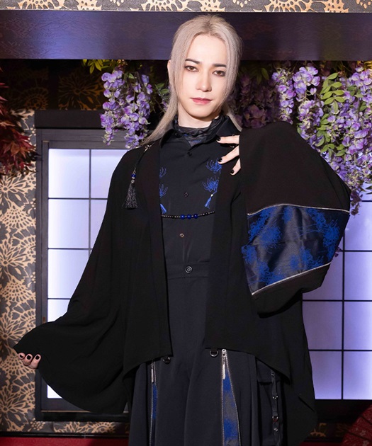 彼岸花ジップ羽織