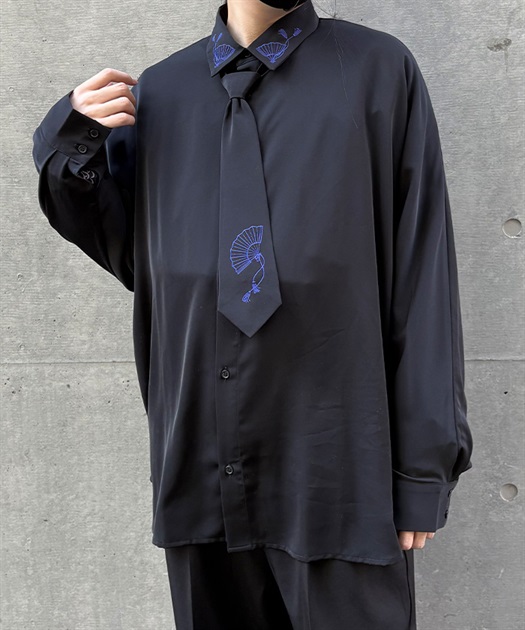 タイ付扇子刺繍シャツ | axes femme online shop
