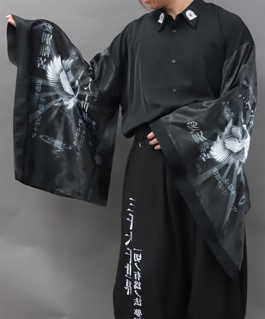 鶴プリント和袖シャツ