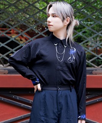 彼岸花×月刺繍シャツ(瑠璃色-M)