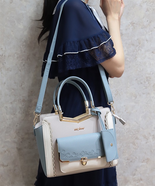 エンボスフラップ配色バッグ | axes femme 公式オンラインショップ