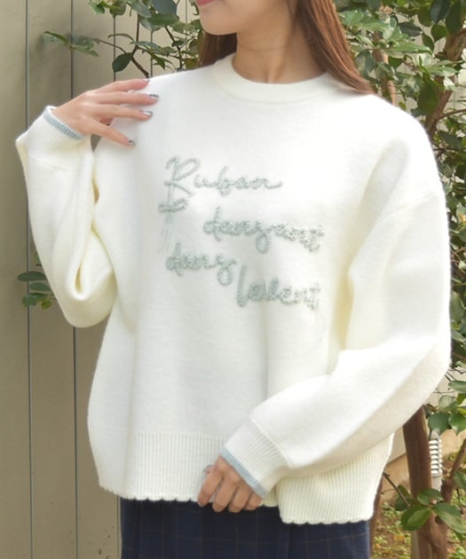 コード刺繍風ロゴニットプルオーバー | レディース服 コード刺繍風ロゴニットプルオーバー | レディース服