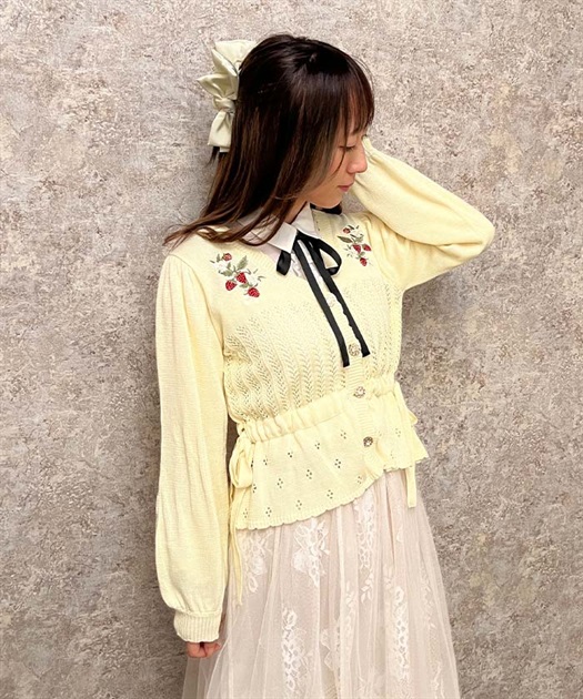 ストロベリー刺繍ニットカーディガン | outlet | axes femme ストロベリー刺繍ニットカーディガン | outlet | axes femme