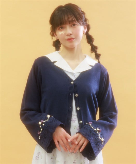巻きバラフレア袖ニットカーディガン | レディース服 巻きバラフレア袖ニットカーディガン | レディース服