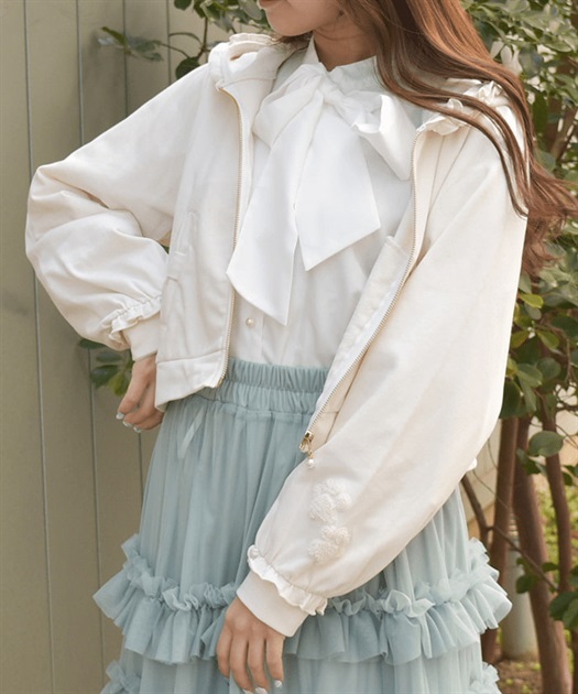 サガラ刺繍ショートパーカー【期間限定価格】 | レディース服 サガラ刺繍ショートパーカー【期間限定価格】 | レディース服