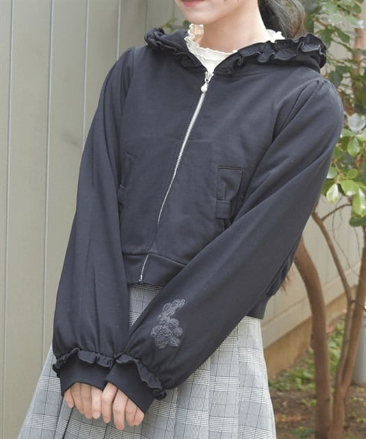 サガラ刺繍ショートパーカー【期間限定価格】 | レディース服 サガラ刺繍ショートパーカー【期間限定価格】 | レディース服