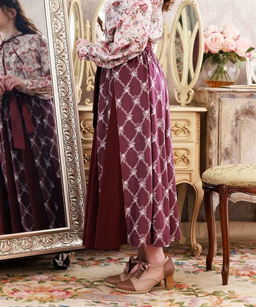 薔薇柄ベルベットライクスカート | レディース服・レディース 薔薇柄ベルベットライクスカート | レディース服・レディース