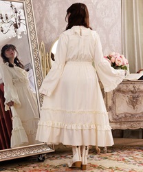 【2024】三越のお歳暮・冬ギフト 姫袖風ラッフルフリルワンピース | レディース服・レディース ワンピース