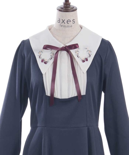 ストロベリー刺繍ワンピース【期間限定価格】 | axes femme ストロベリー刺繍ワンピース【期間限定価格】 | axes femme