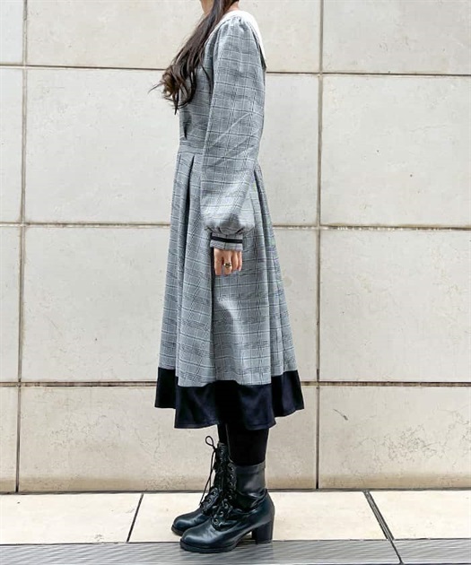 ブローチ付セーラーワンピース | レディース服・レディース ブローチ付セーラーワンピース | レディース服・レディース
